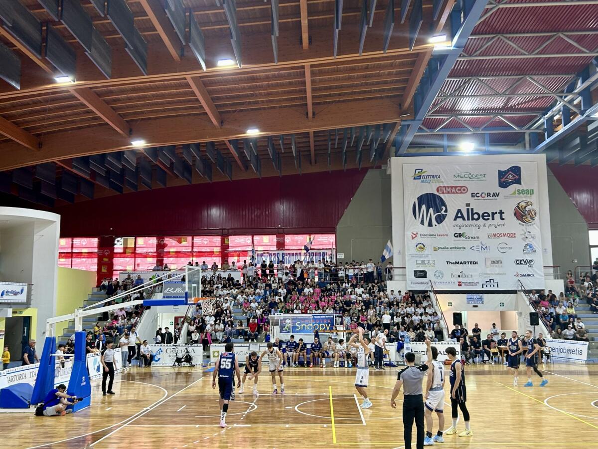 Gela basket in campo per il riscatto: domani gara due contro Dierre, serve soltanto vincere  - 