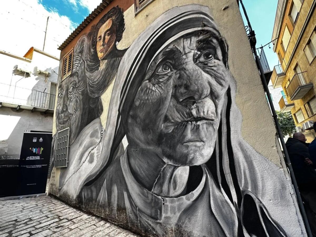 In giro per la città alla scoperta dei Murales - 