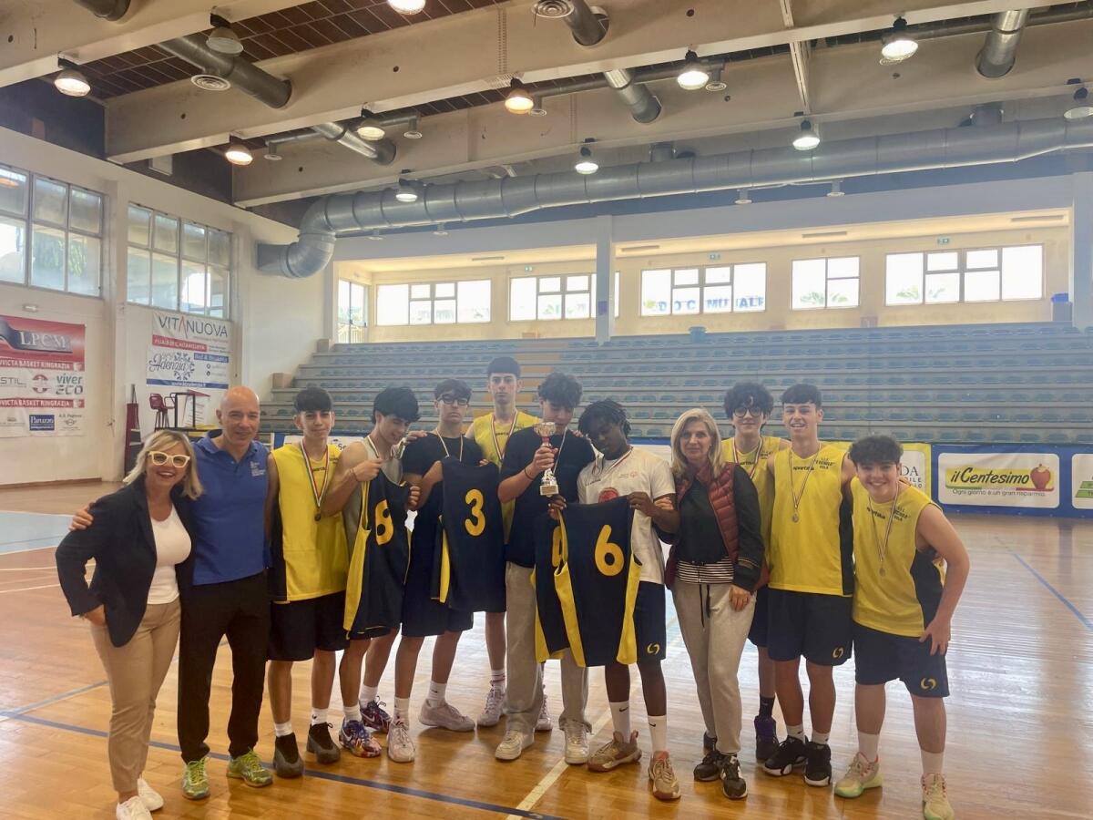 Basket 3×3, campionati studenteschi: per l’istituto “Eschilo” titolo provinciale Allievi -