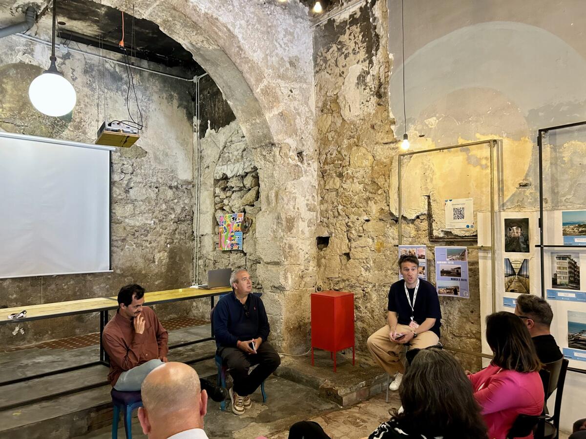 Al Padiglione Off del Civico 111 “La Biennale delle Città del Mondo” di Farm Cultural Park - 