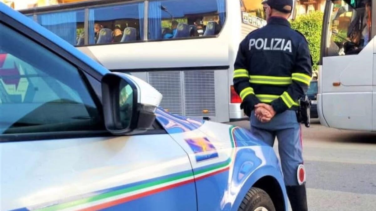 Gite sicure, controlli della polizia stradale - 