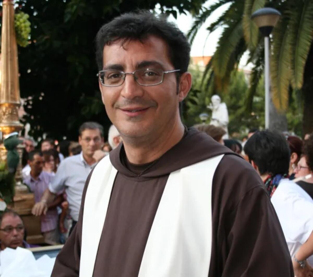 Centro Zuppardo: una via intitolata a Fra&#8217; Rocco - 