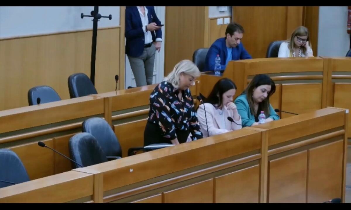 L&#8217;opposizione accusa la maggioranza di essere incoerente - 