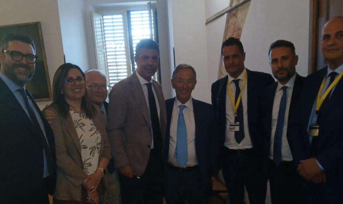 Di Stefano e la delegazione gelese hanno esposto i motivi del dissenso al piano regionale alla commissione sanità dell&#8217;Ars - 