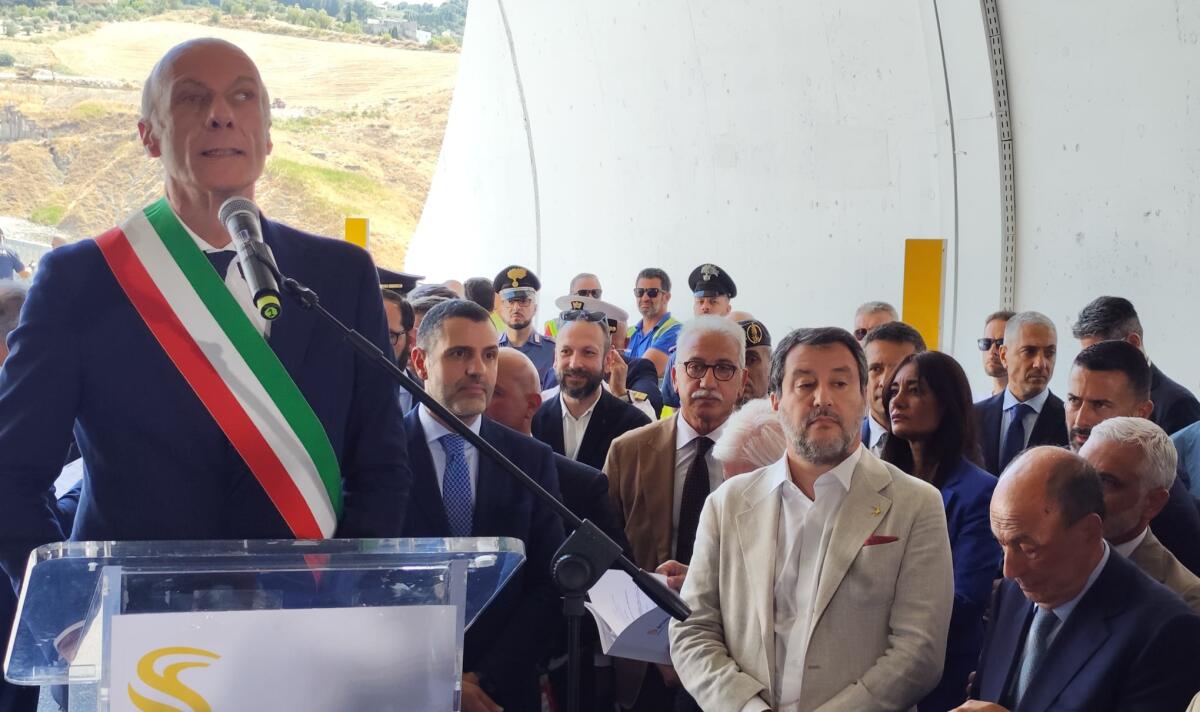 Tesauro:”il viadotto San Giuliano è un ponte verso il futuro della nostra terra” -