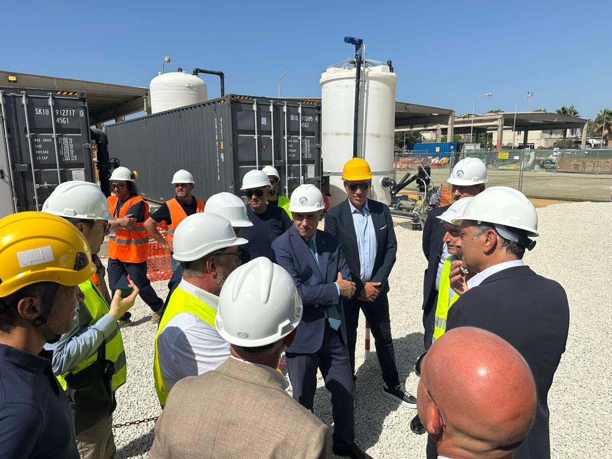 Morelli soddisfatto dopo la visita al dissalatore gelese -