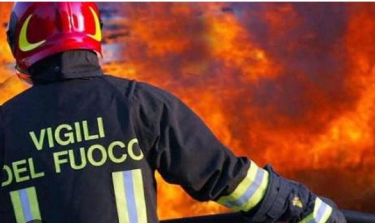 Fiamme in un'abitazione del Borgo -