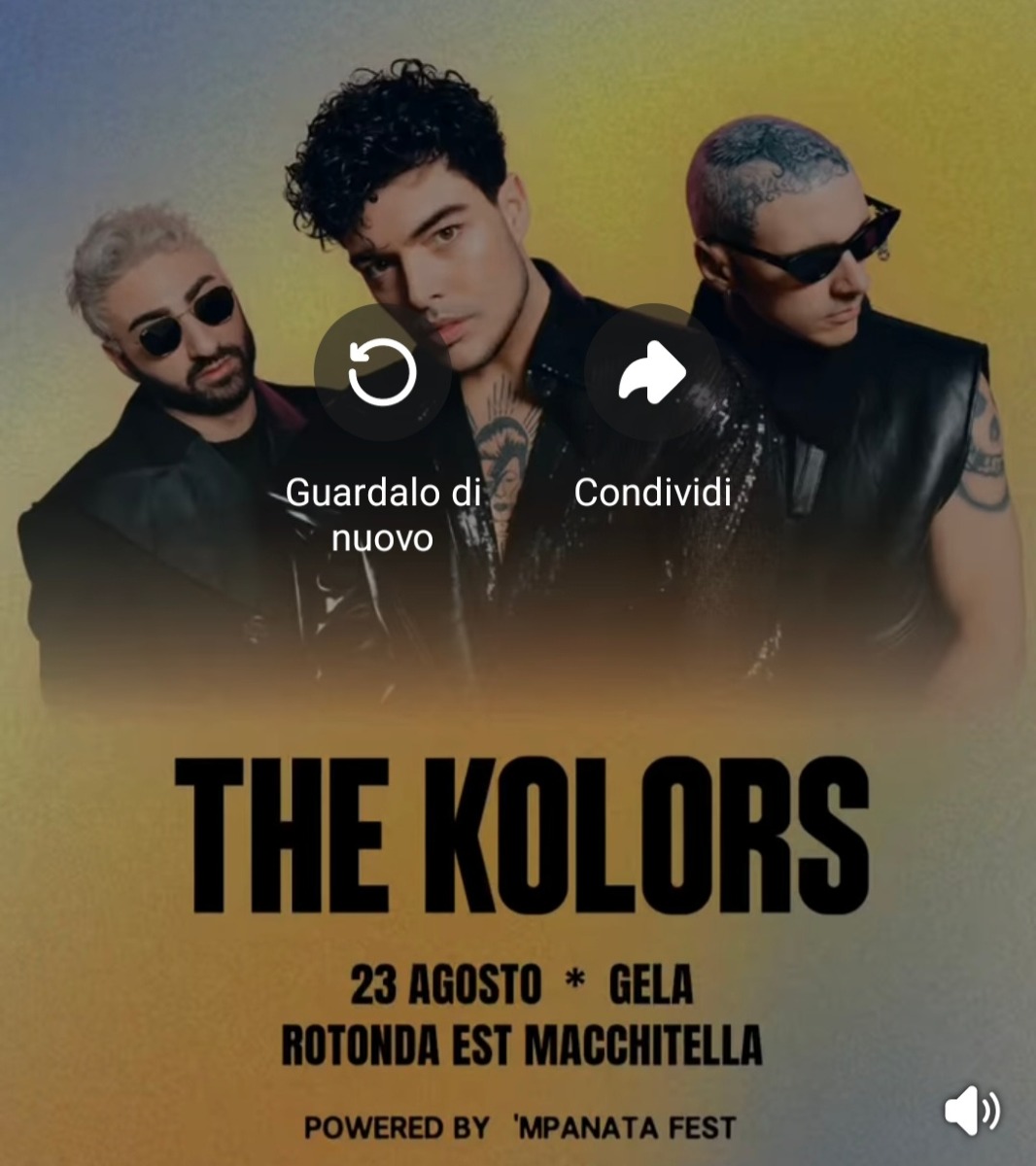 Preparativi per il concerto dei The Colors 