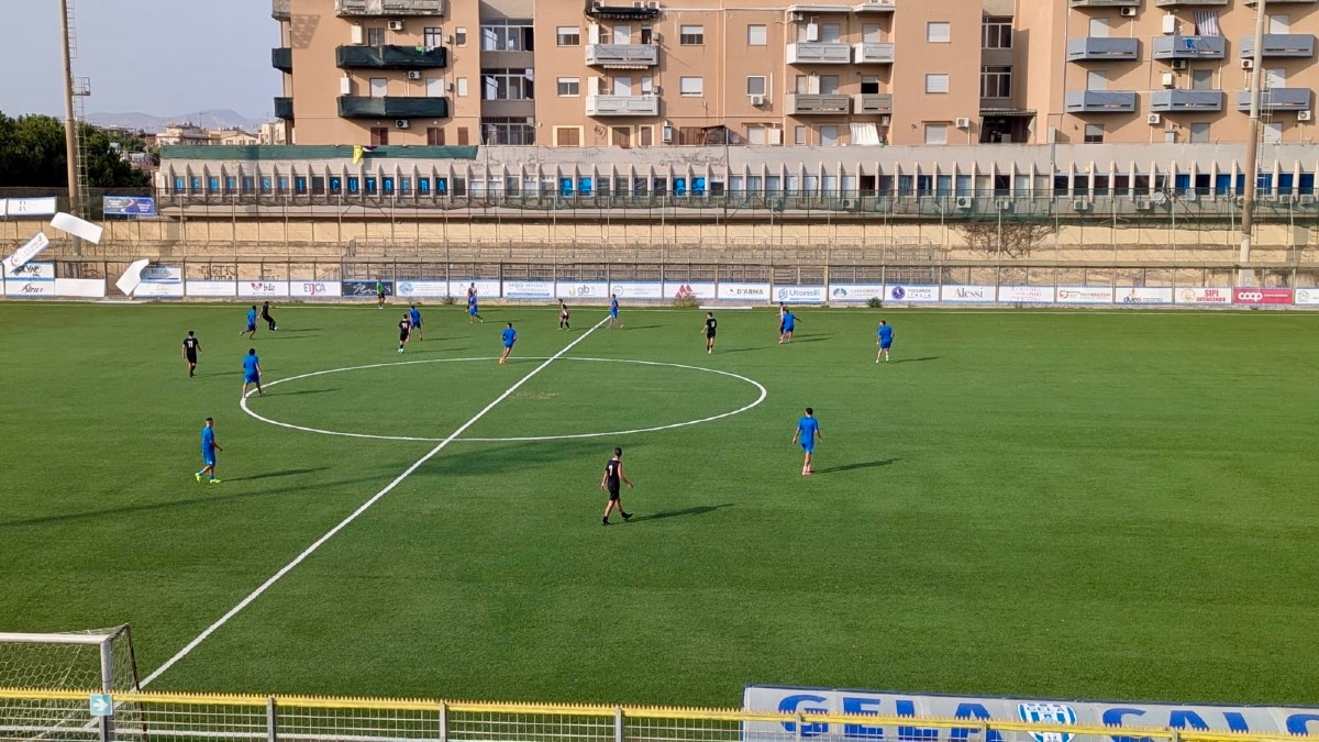 Ci siamo: domani il debutto stagionale del Gela -