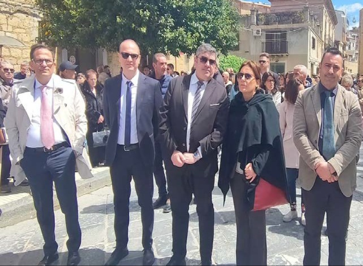Scontro sanità:Mazzarino si schiera con il sindaco di Gela -