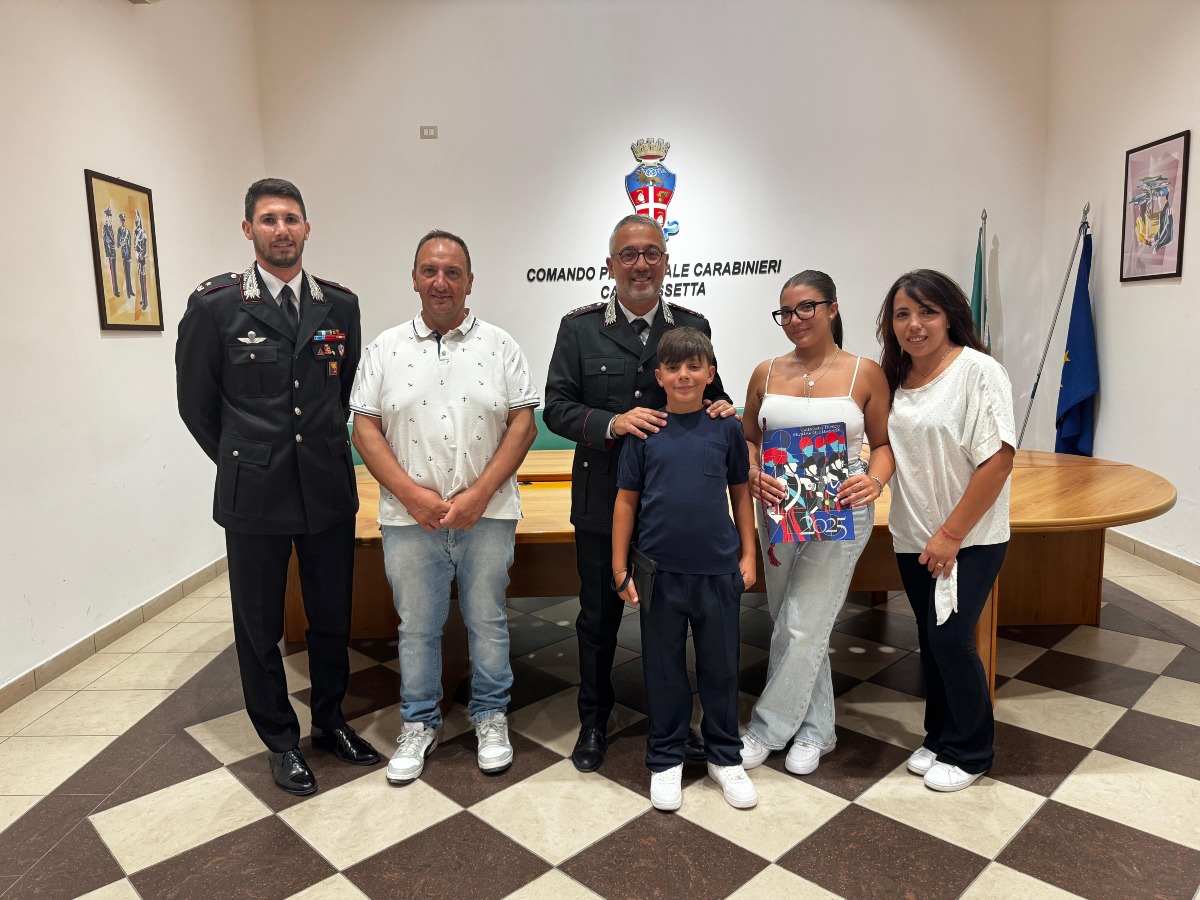 Tesina di terza media dedicata ai Carabinieri -
