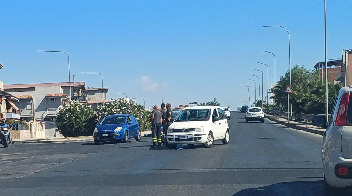 Ennesimo incidente in via Venezia  - 