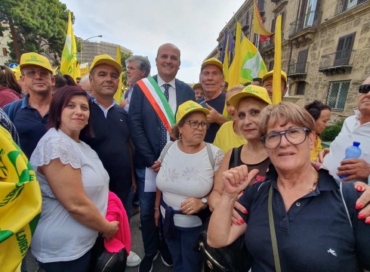 Delegazione di agricoltori gelesi in piazza a Palermo  - 