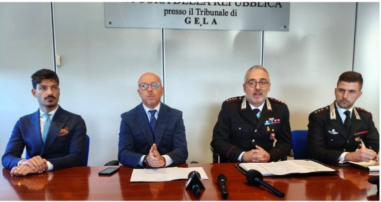 L'ha finita a calci e pugni  - 