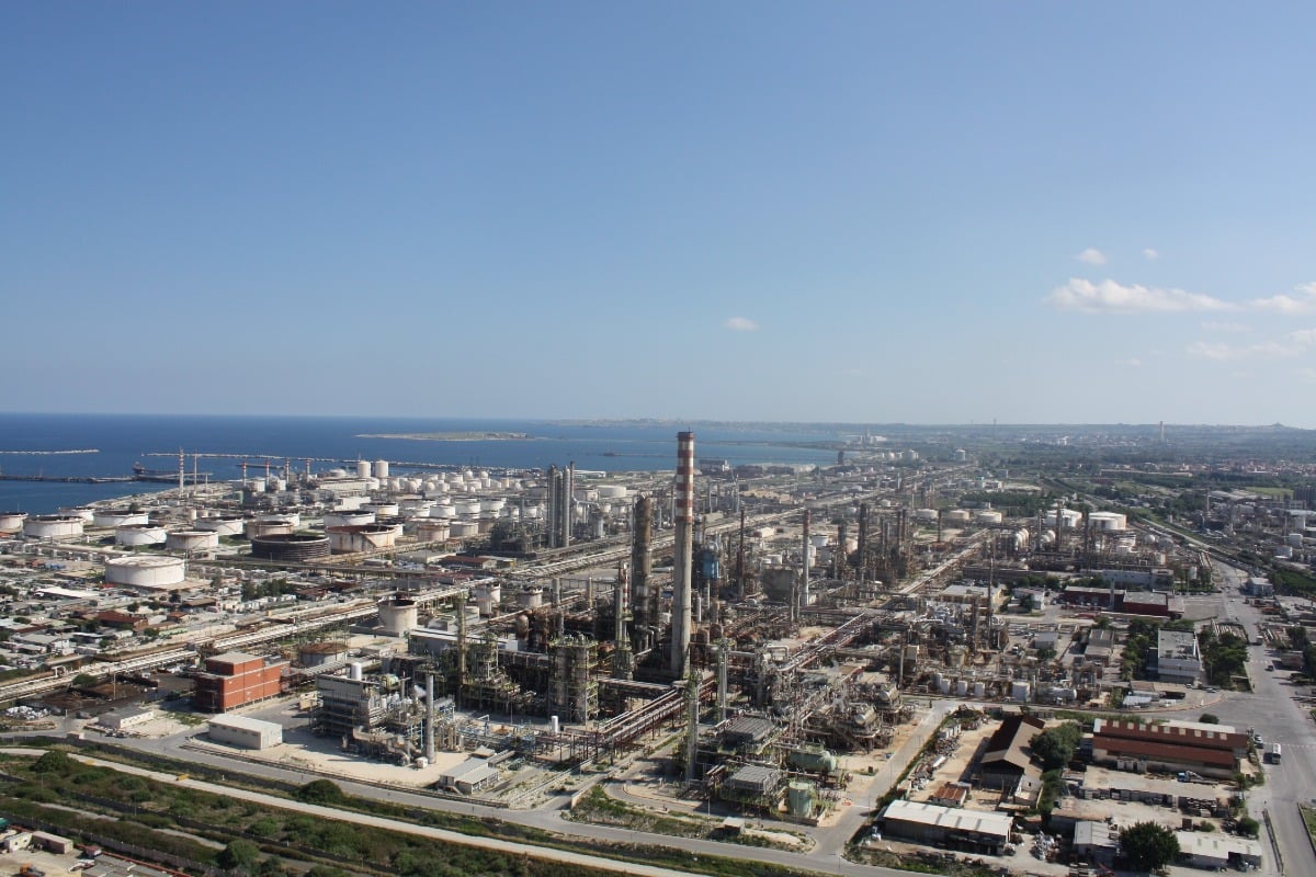 Eni annuncia la trasformazione del sito di Priolo -