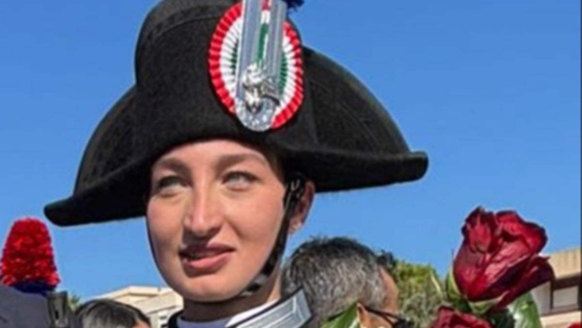 Giura giovane carabiniera gelese  - 