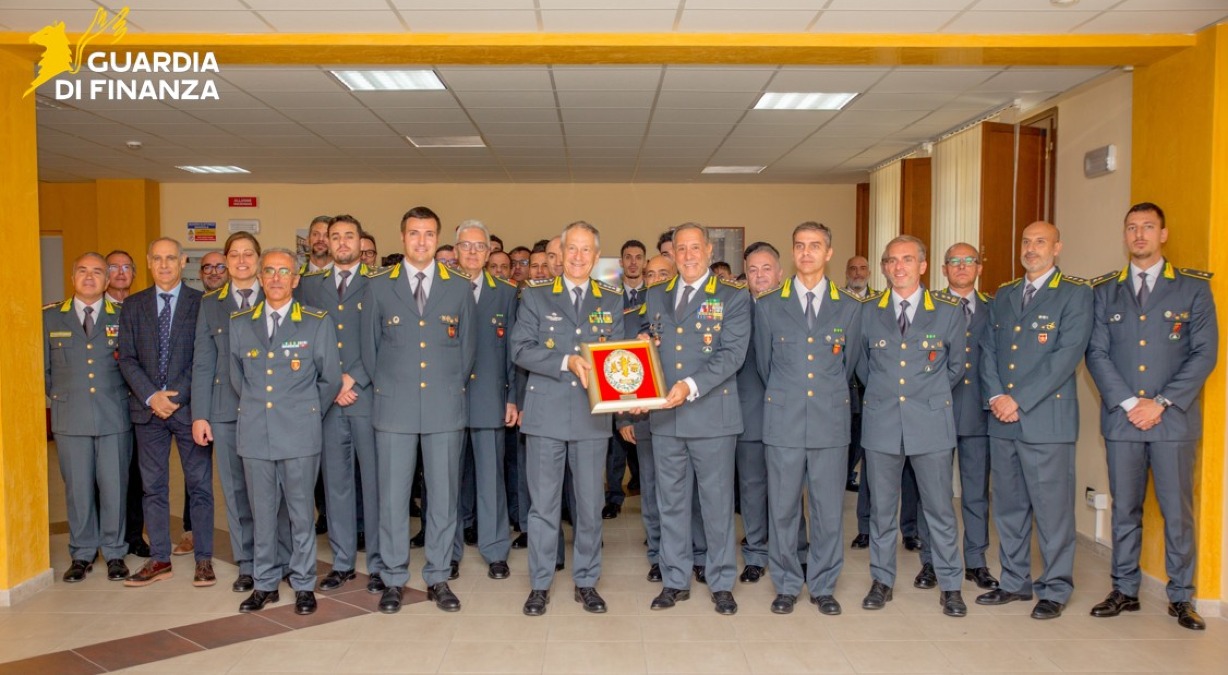 Il comandante interregionale della Finanza in visita a Caltanissetta  - 