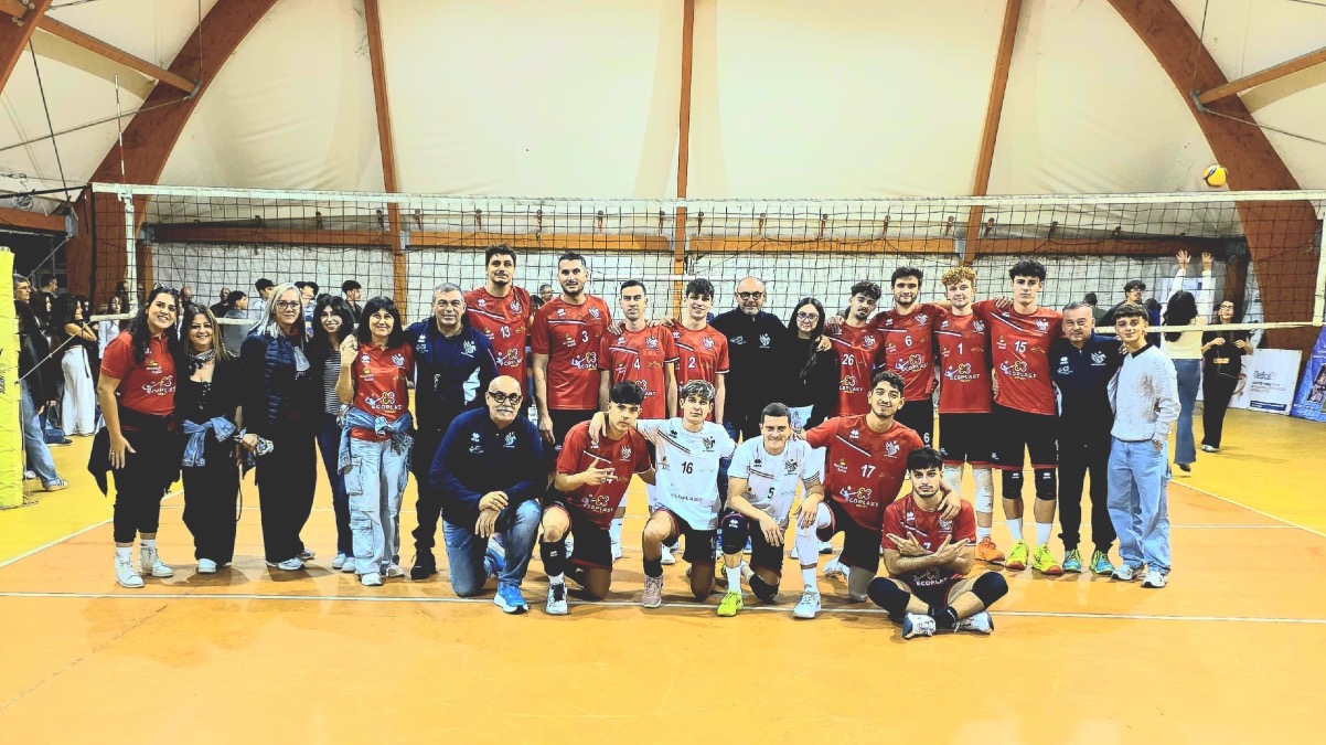 Ecoplast volley, bene anche a Pedara: successo per 3-0 - 