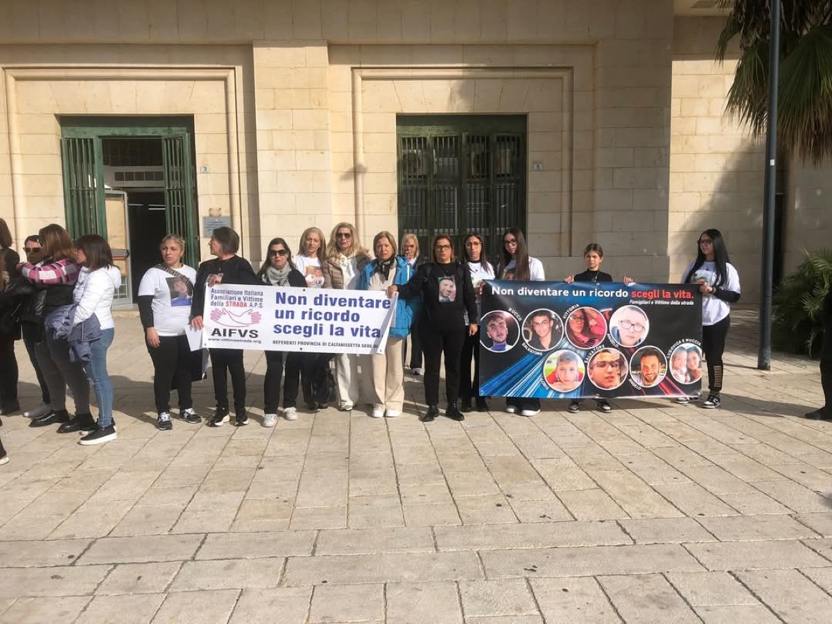 Manifestazione in ricordo delle vittime della strada - 