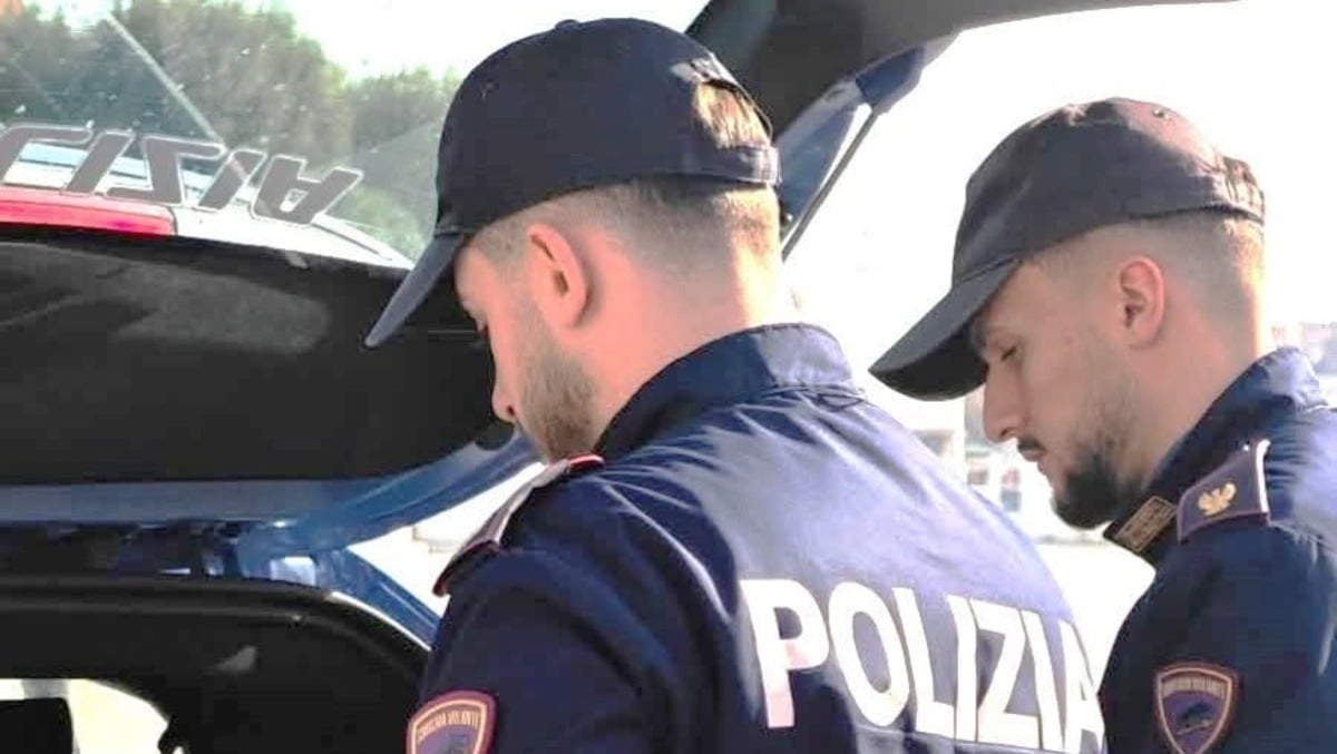 Ricettazione, lesioni personali, minacce, atti persecutori: 4 persone arrestate e 13 denunciate - 