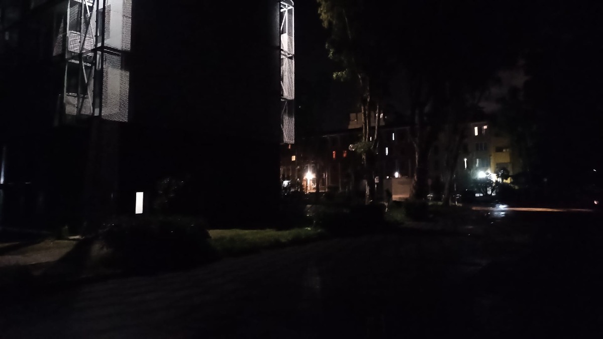 Via Sabbioncello e zone limitrofe al buio  - 