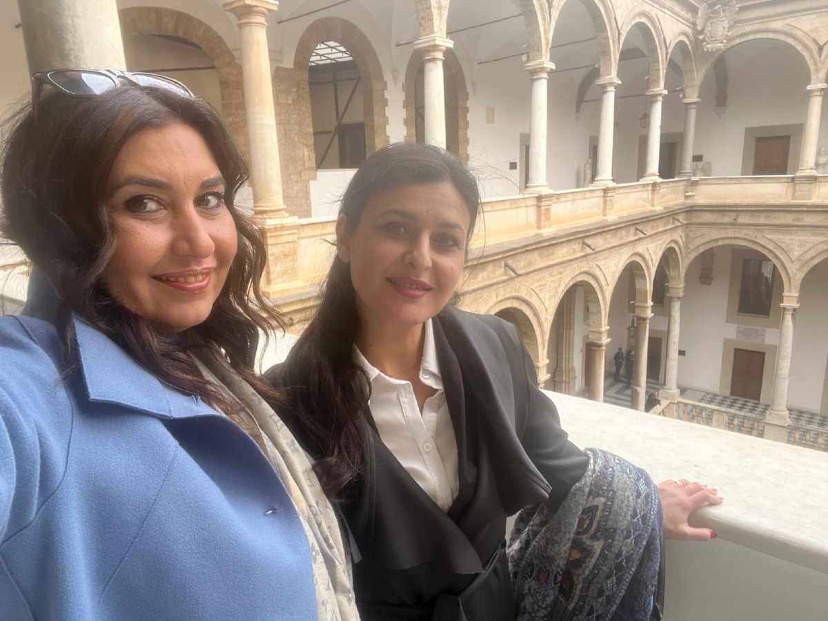 Azzurro donna plaude alla piattaforma "Occupazione donna" 