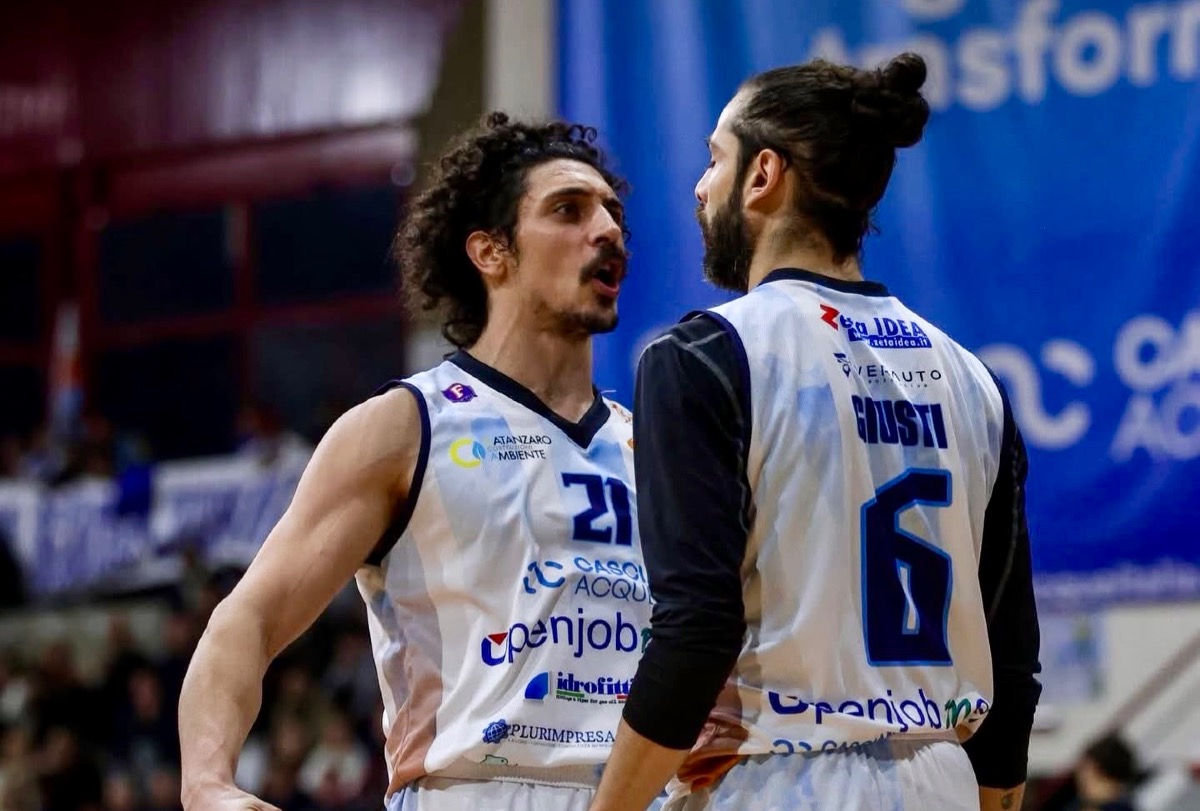 Il Gela basket capolista ospita il Gravina  - 