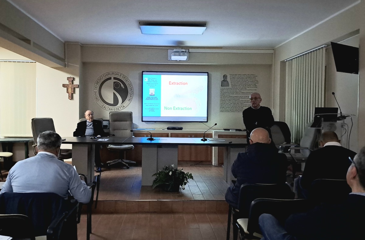 Corso di aggiornamento per odontoiatri nisseni - 