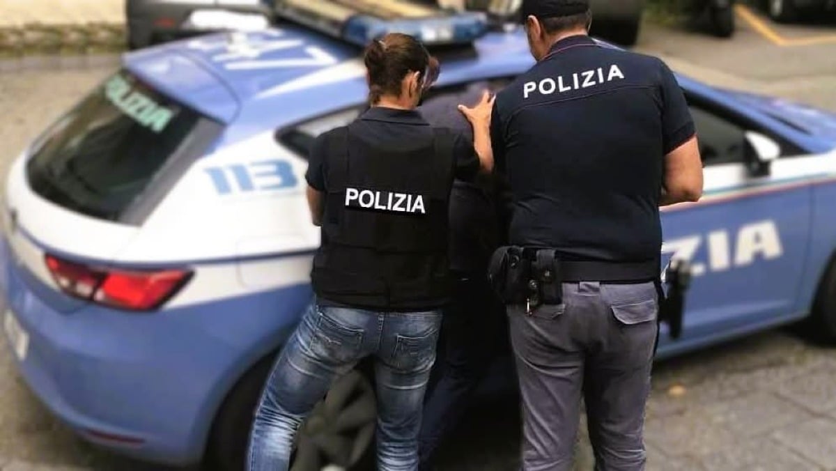 Denunciato per detenzione di droga  - 