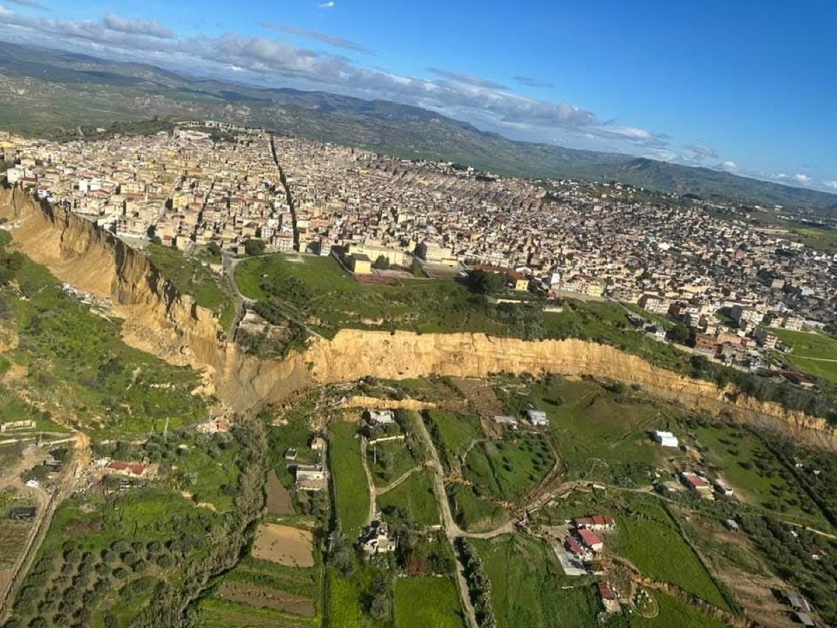 Oggi arriva l'Esercito a Niscemi  - 