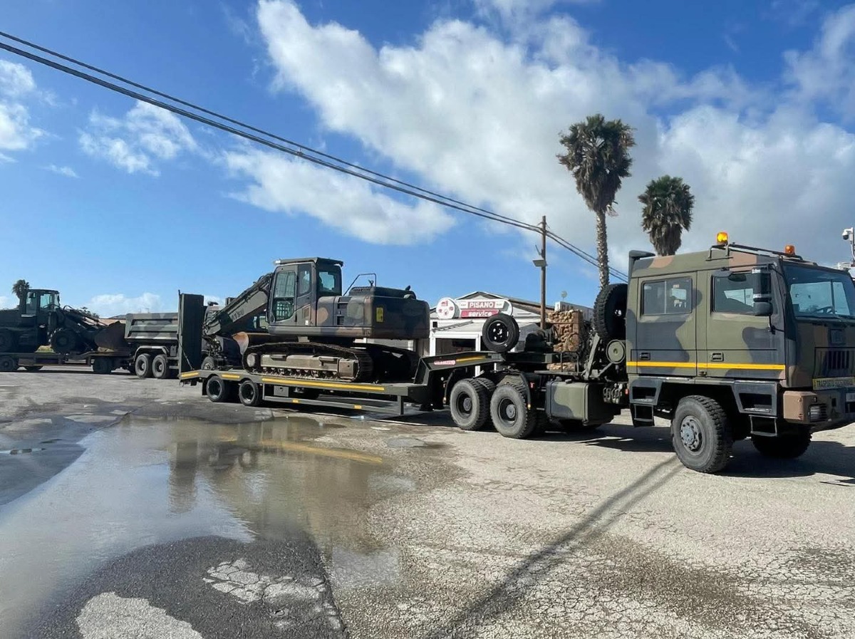 L'esercito in azione a Niscemi  - 