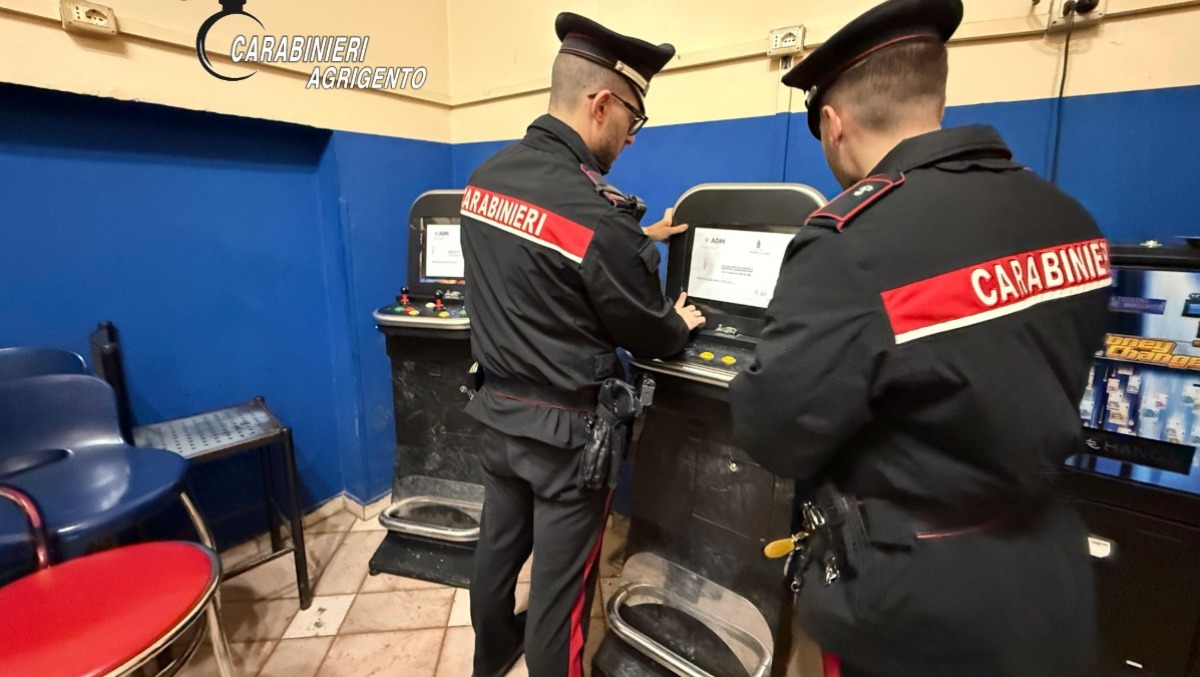 Controlli dei carabinieri per prevenire il gioco d'azzardo  - 