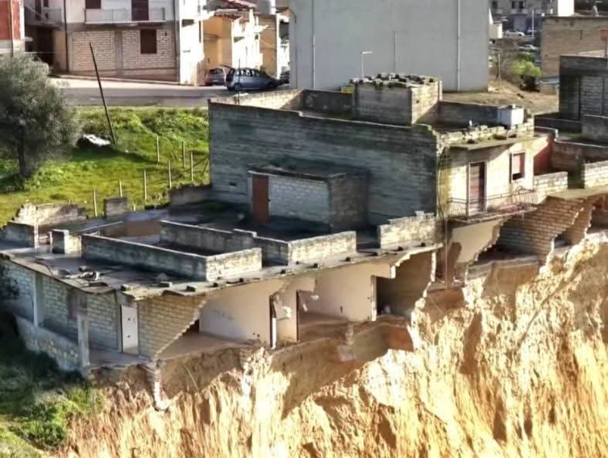 A Niscemi  le scuole potrebbero aprire lunedì  - 