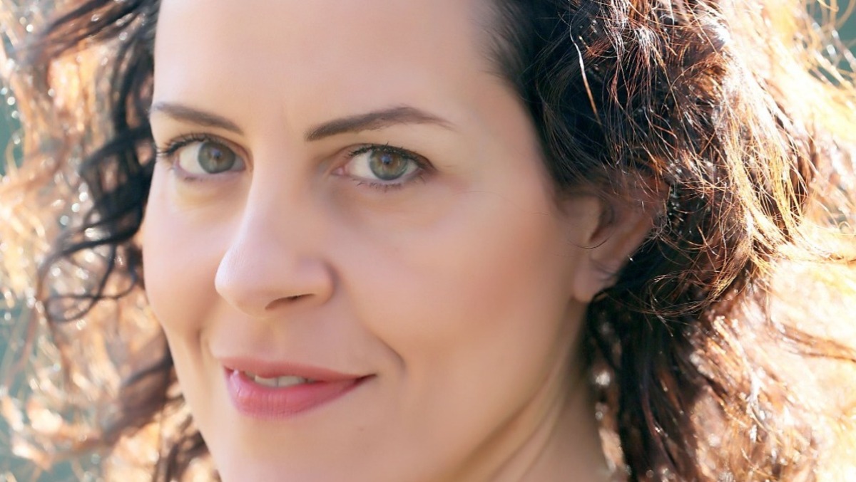 Ciak, si gira. Cinzia Susino porta in alto il nome di Gela sul set - 