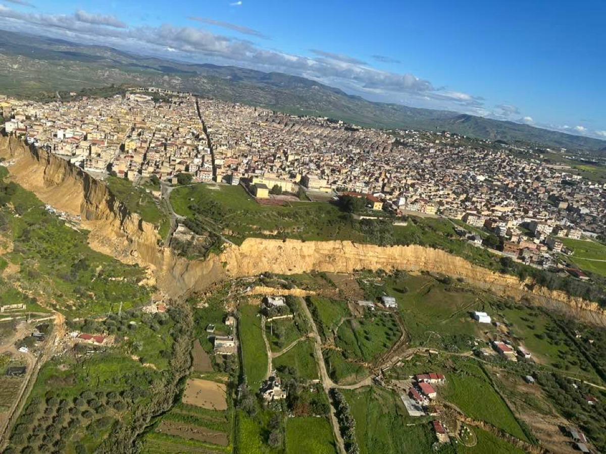 Frana di Niscemi, il festival dell'ipocrisia  - 