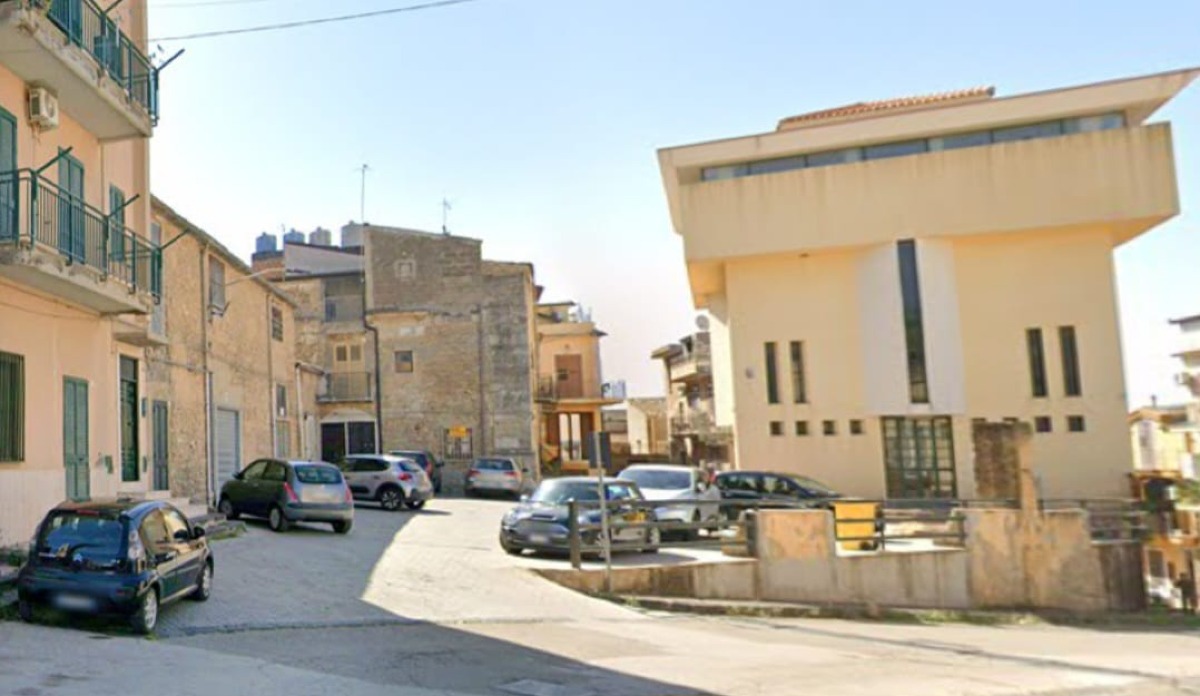 Delia, un progetto per riqualificare piazza Castello - 