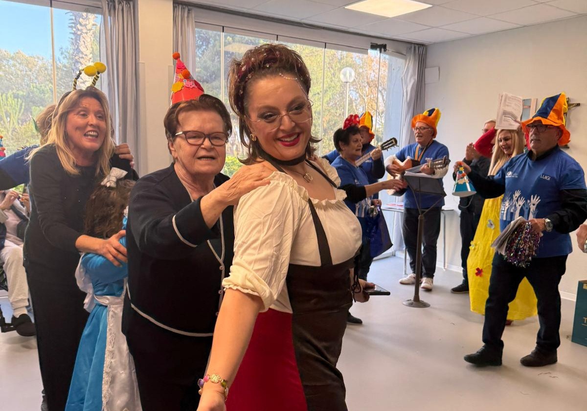 Maschere e frittelle alla Rsa Santa Barbara  - 