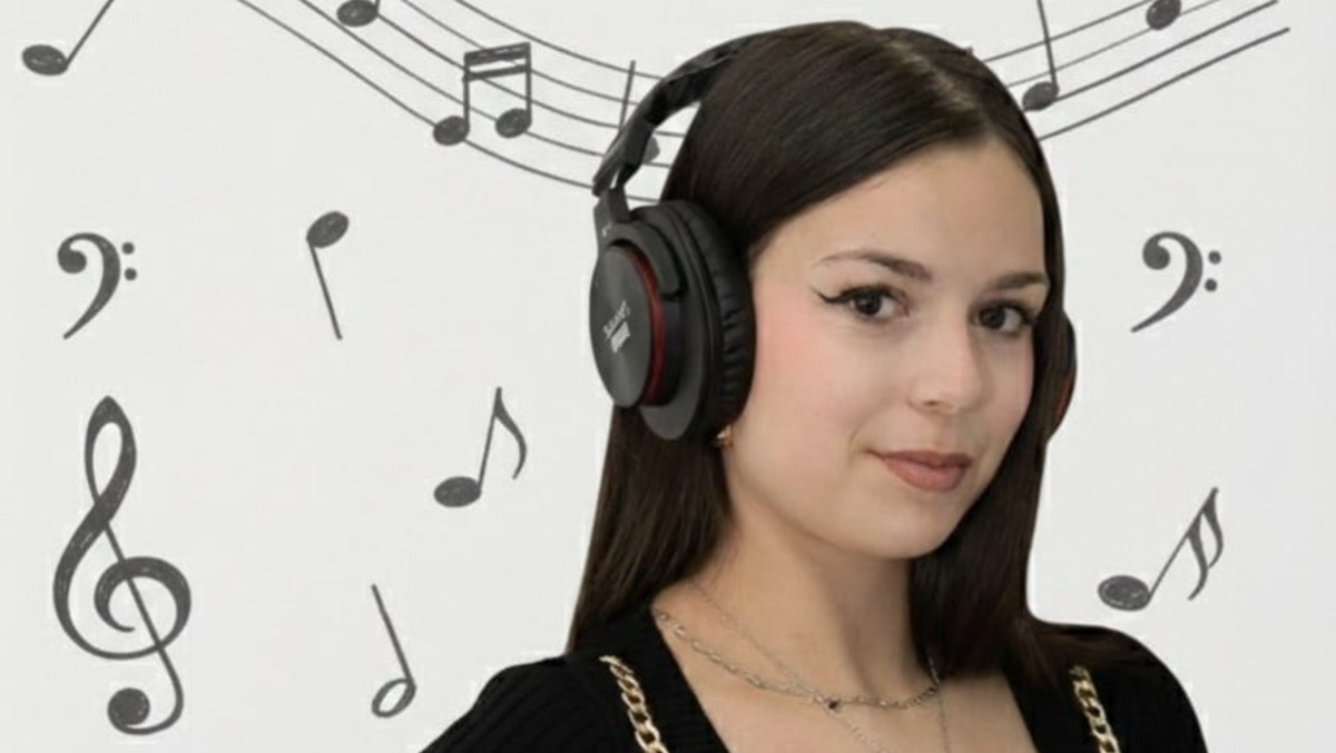 Successo per la giovane cantante gelese Aurora Pacia - 