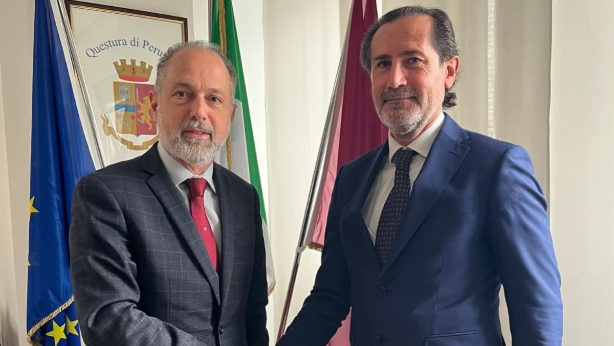 Il "gelese" Giovanni Giudice, nuovo vicario alla Questura di Perugia  - Giovanni Giudice assieme al Questore di Perugia, Dario Sallustio 