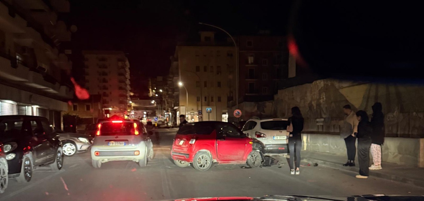 Incidente in via Niscemi, studentessa ferita  - 