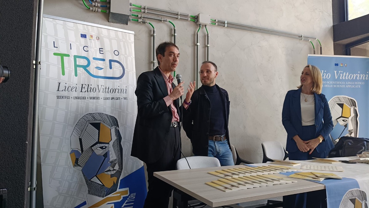 Presentata  la  raccolta  "Zammastra" di Giuliano Di Dio - 