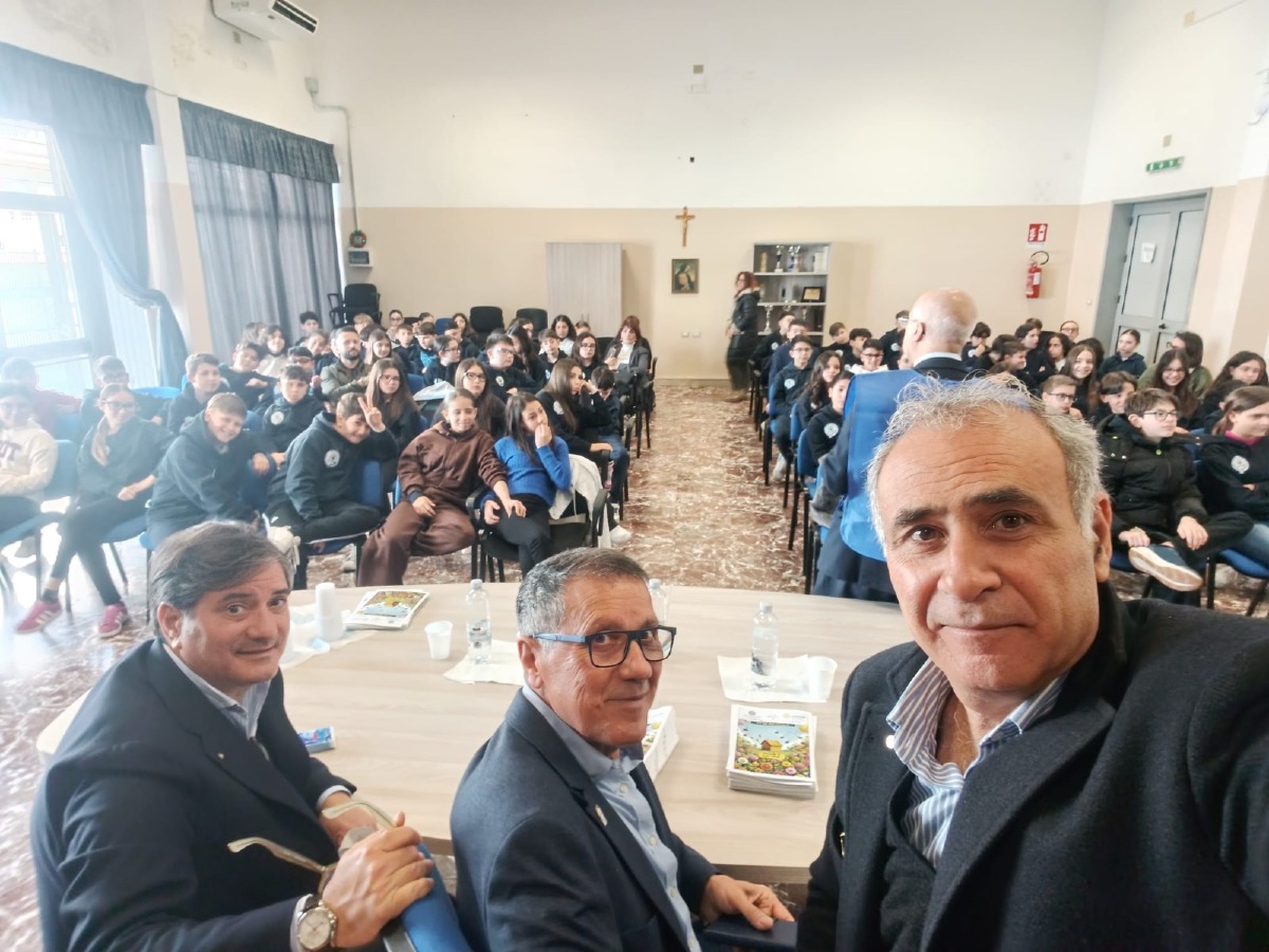 SOS Api,un progetto del Rotary sulla tutela ambientale  - 