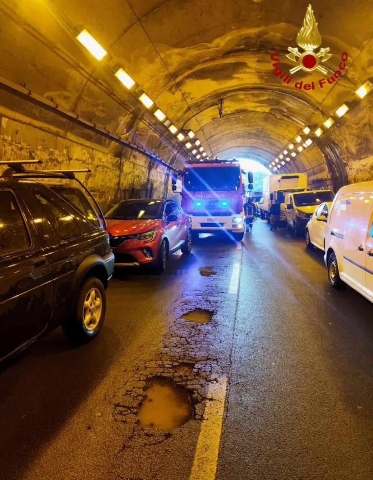 Maxi tamponamento sull’autostrada A20 Palermo-Messina, denunciato un camionista - 