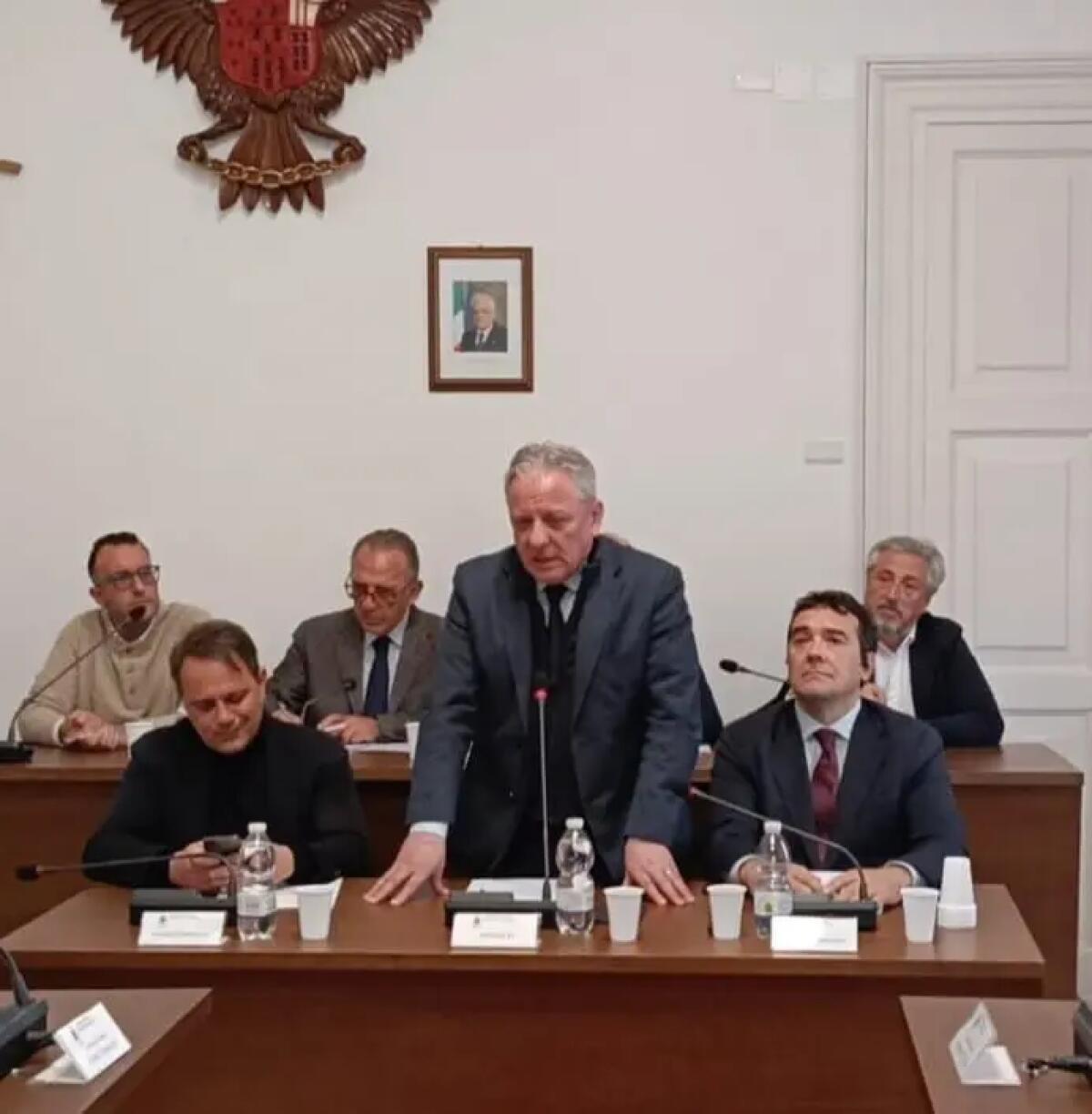 Anci Sicilia a Niscemi “Il nostro abbraccio al Comune, stop Imu e Tari per i cittadini colpiti dalla frana” - 