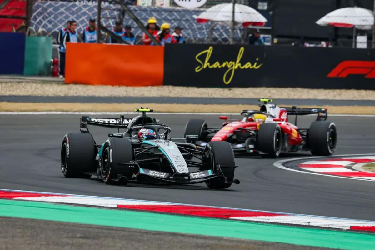 In Cina doppietta Mercedes con Antonelli e Russell, terzo Hamilton - 