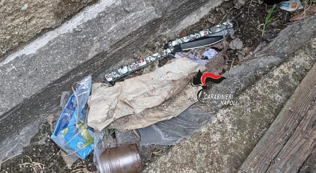 14enne ferito a scuola con un coltello, due minori denunciati a Napoli - 