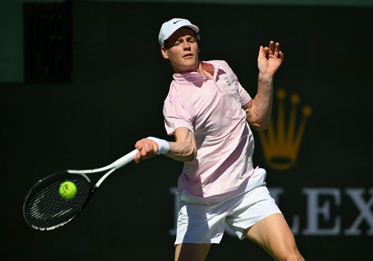 Sinner batte Medvedev e vince per la prima volta a Indian Wells - 