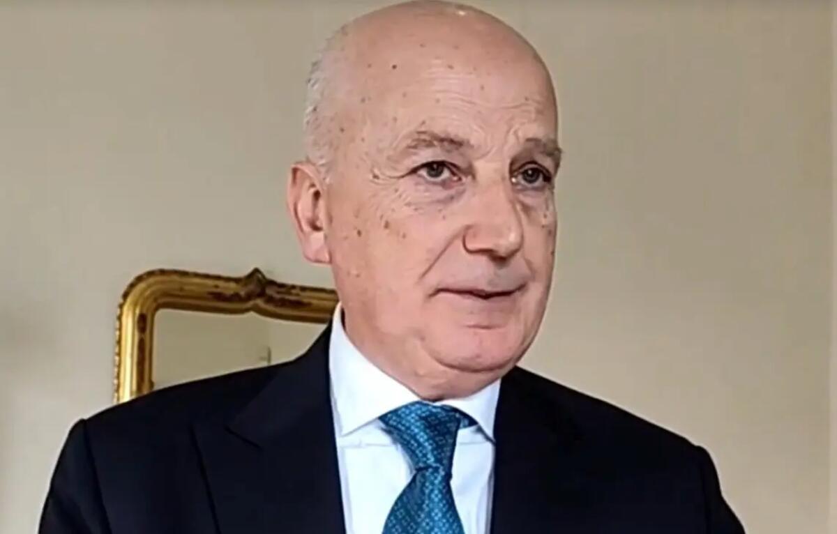 Mafia, dg Policlinico di Messina Salvatore Iacolino indagato per concorso esterno e corruzione. Disposte le perquisizioni - 