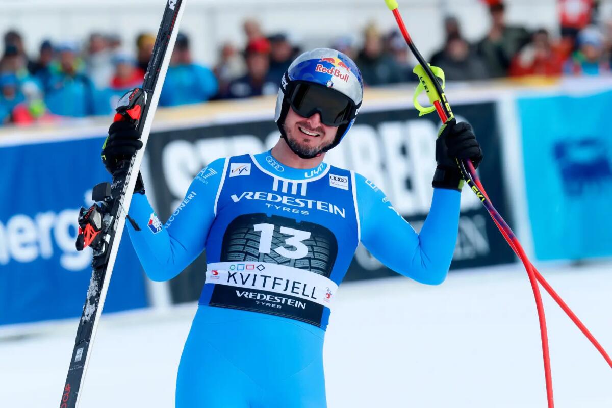 Paris vince la discesa libera alle finali di Coppa del mondo - 