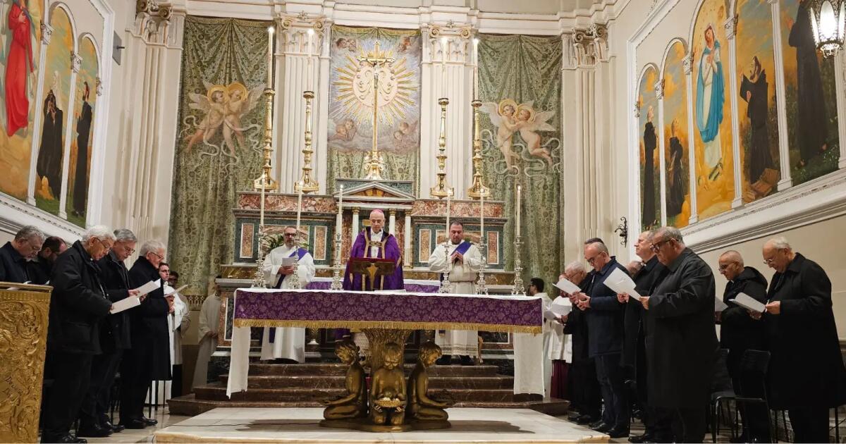 I vescovi delle diciotto diocesi siciliane in preghiera per la pace nel mondo - 
